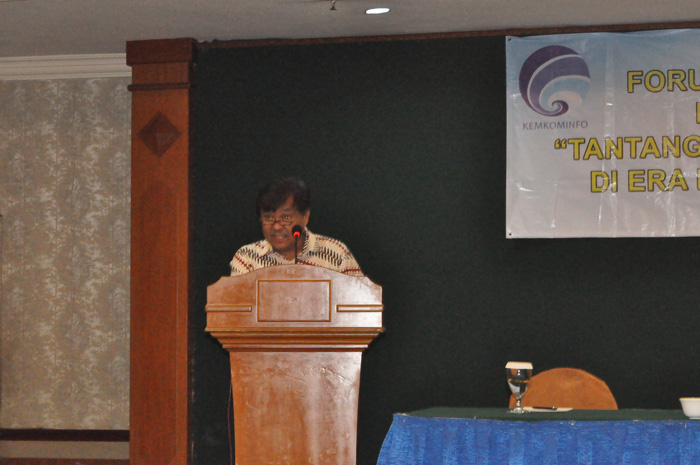 Hadapi MEA, Ubah Mindset Konsumtif Jadi Produktif