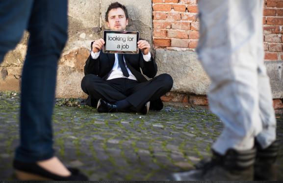 Menganggur? Ikuti 5 Tips Ini Biar Cepat Dapat Kerja