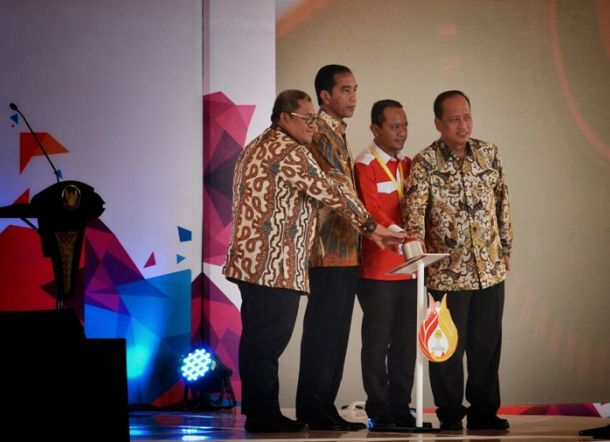 Jokowi Harap Anak Muda Bersaing di MEA 
