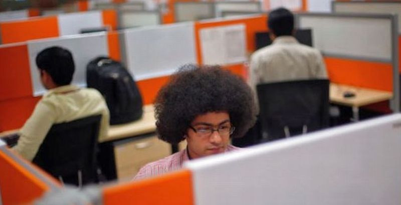 Trik Fresh Graduate Memanfaatkan Pekerjaan Pertama