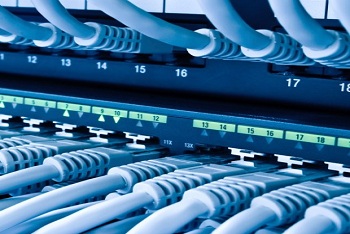 Membangun Jaringan Local Area Network 